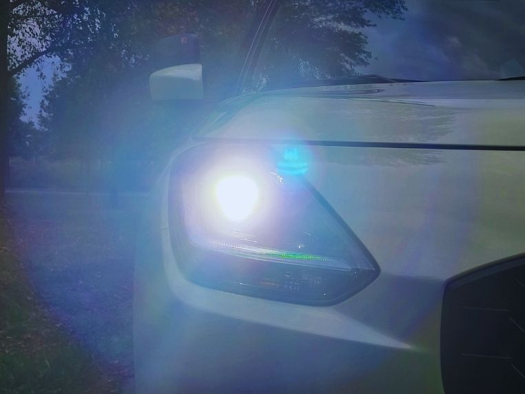 Światła drogowe Suzuki Swift