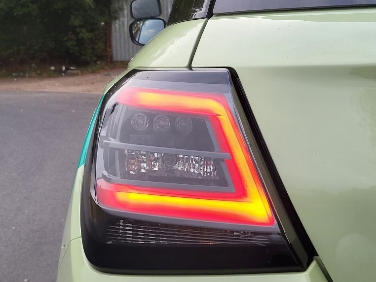 Światła pozycyjne postojowe Suzuki Swift